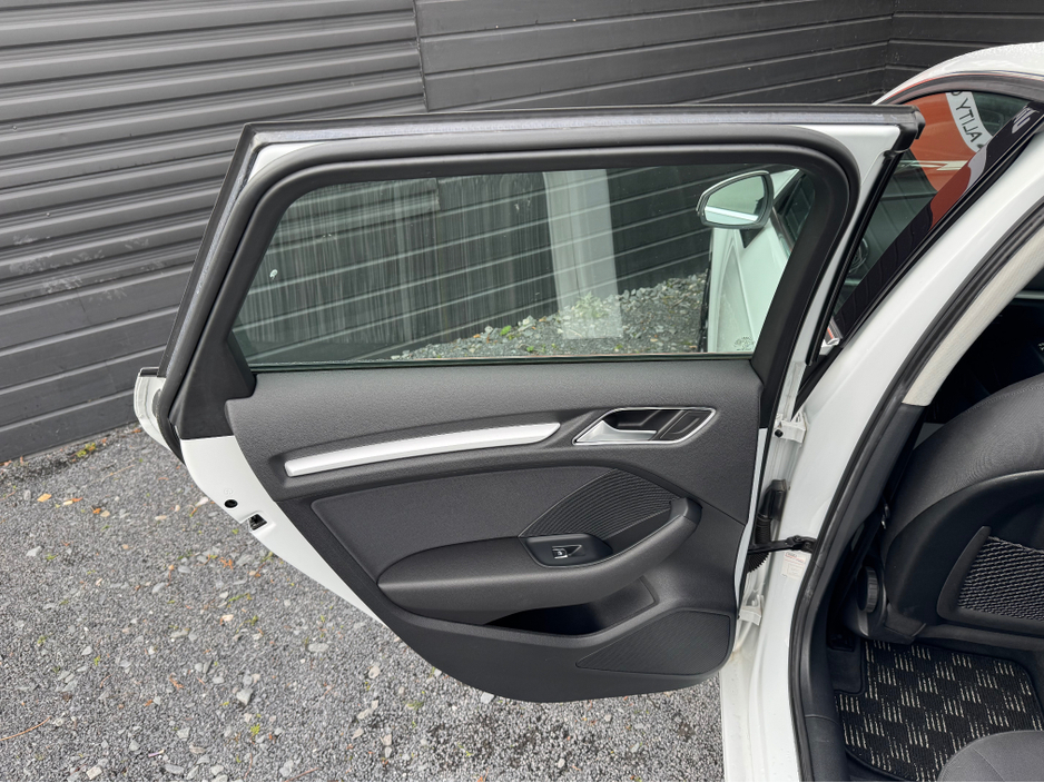 2015 Audi A3 1.4 TFSI AUTO 5DR €13,495