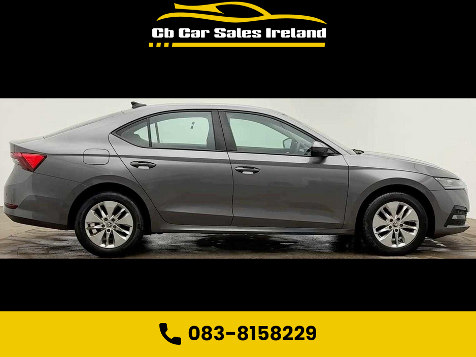 2022 Skoda Octavia - image 2