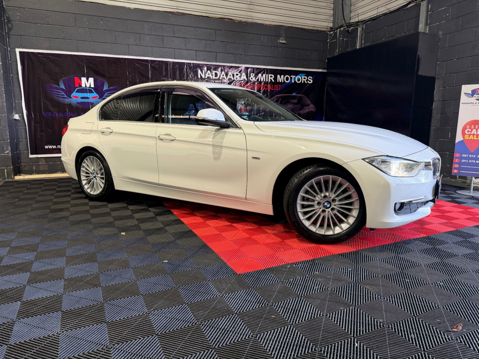 2015 BMW 3 Series 4d 320D LUXURY (AUTO) €16,249