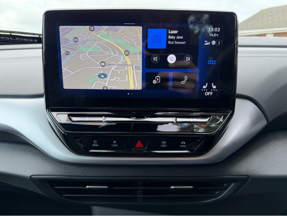 2023 Volkswagen ID.4 - image 17