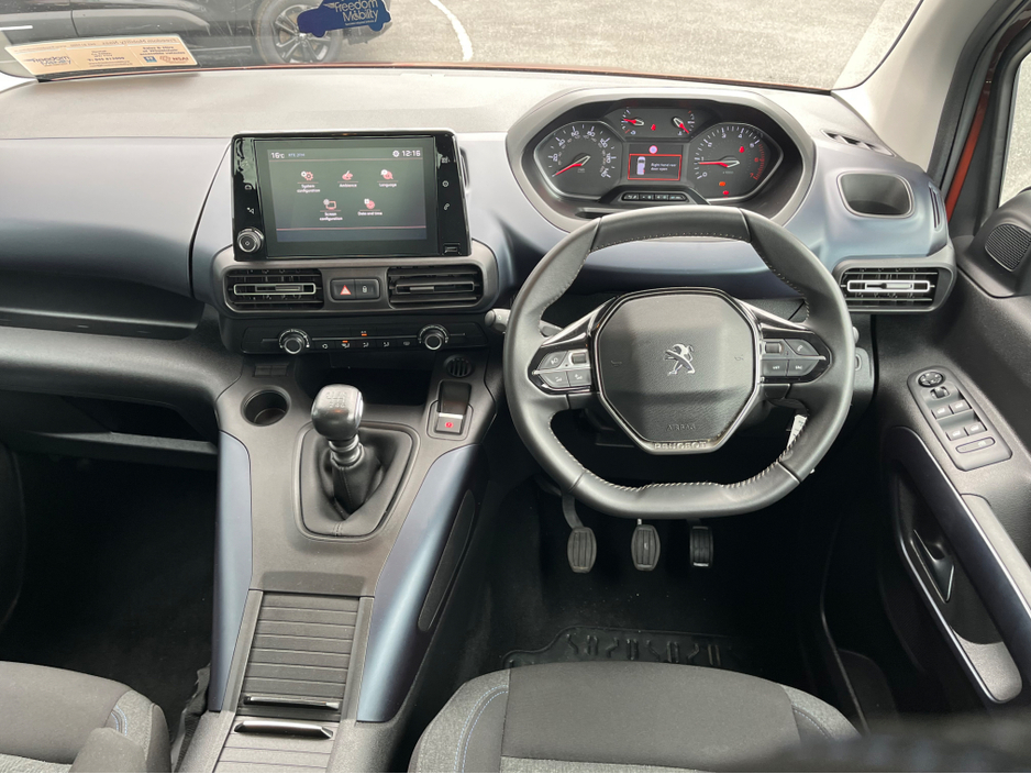 2022 Peugeot Rifter SWB Wheelchair Accessible €21,995