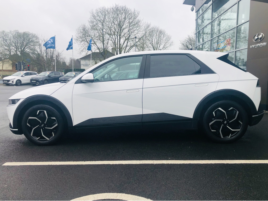 2024 Hyundai Ioniq 5 - image 4