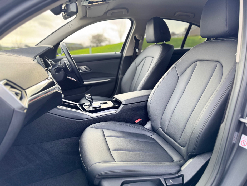 2021 BMW 3 Series G20 320D SE AUTO * BLACK PACK * €29,950