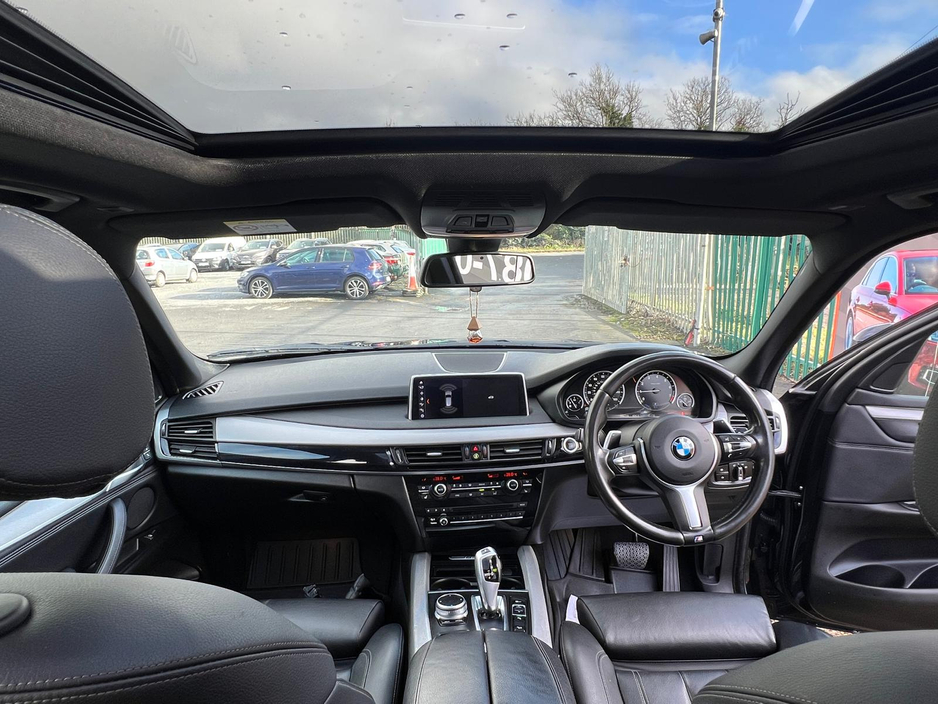 2018 BMW X5 =XDRIVE40E M SPORT//NEW NCT//PANROOF= €31,500