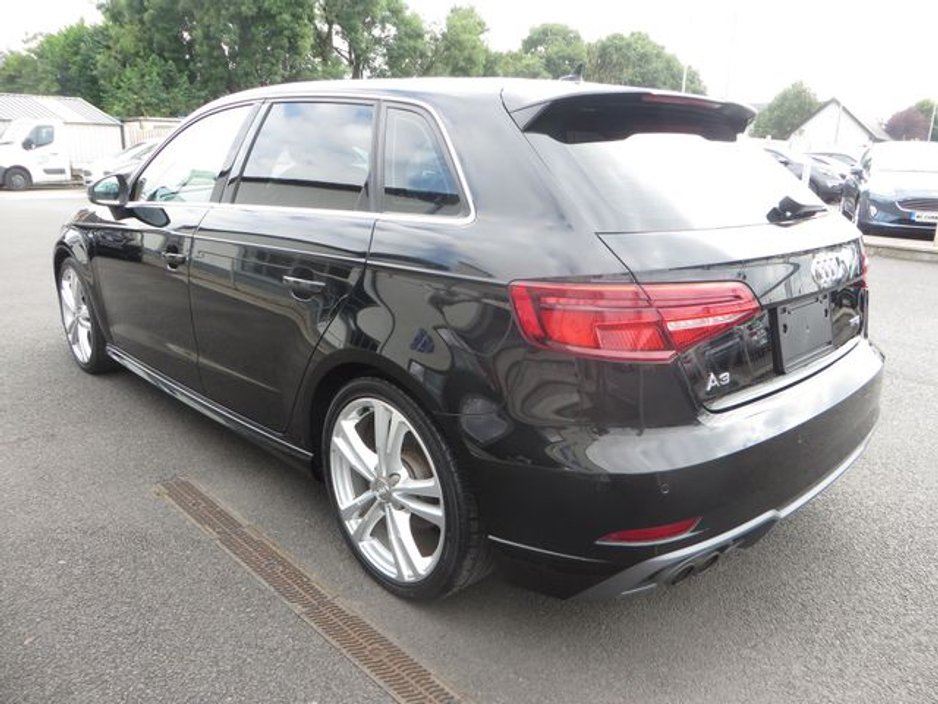 2018 Audi A3 1.4 TFSi S-Line Auto / Low Kilometers / €22,950