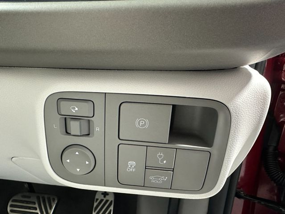 2023 Hyundai Ioniq 6 - image 23