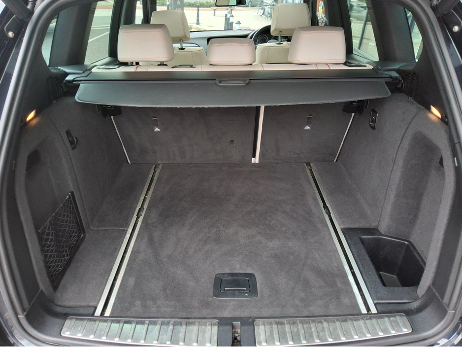 2017 BMW X3 - image 25