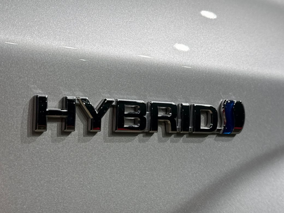 2020 Toyota Corolla - image 10