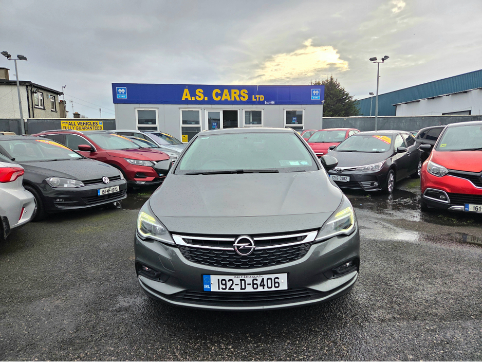 2019 Opel Astra - image 3