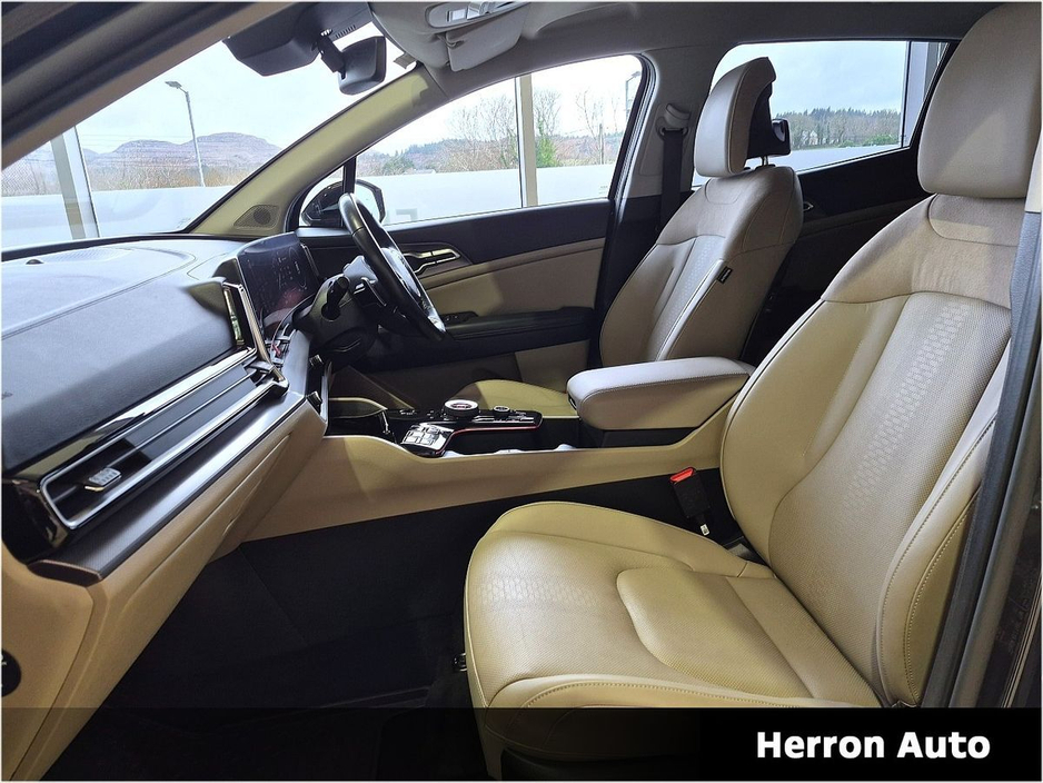 2023 Kia Sportage K4 1.6T PHEV 265PS 4X4 AUTO €34,900