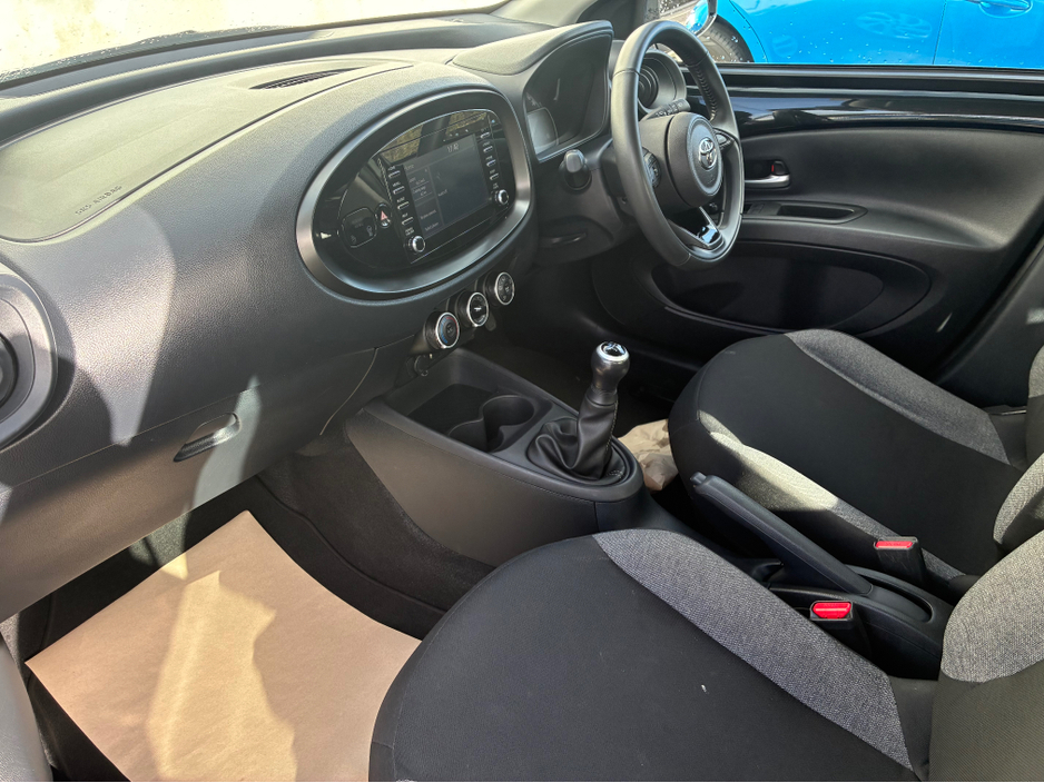 2023 Toyota Aygo X - image 10