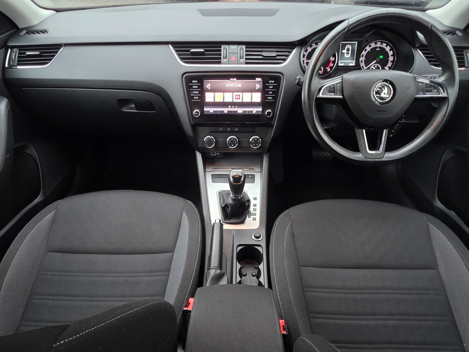 2019 Skoda Octavia - image 15