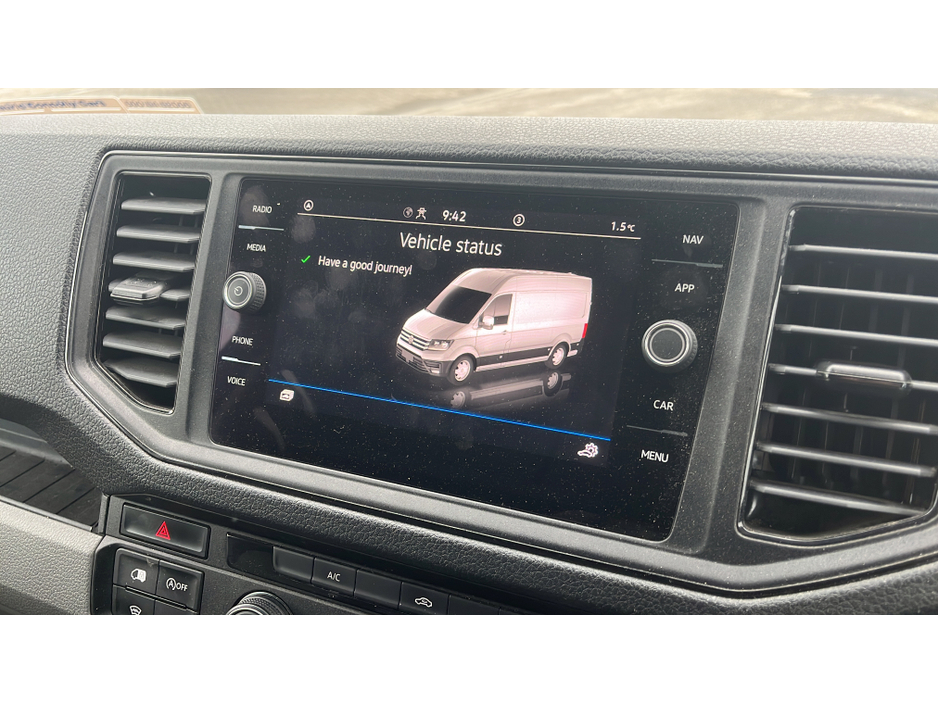 2024 Volkswagen Crafter H 30 MWB 140HP MANUAL 6SPEED FWD 5DR €26,750