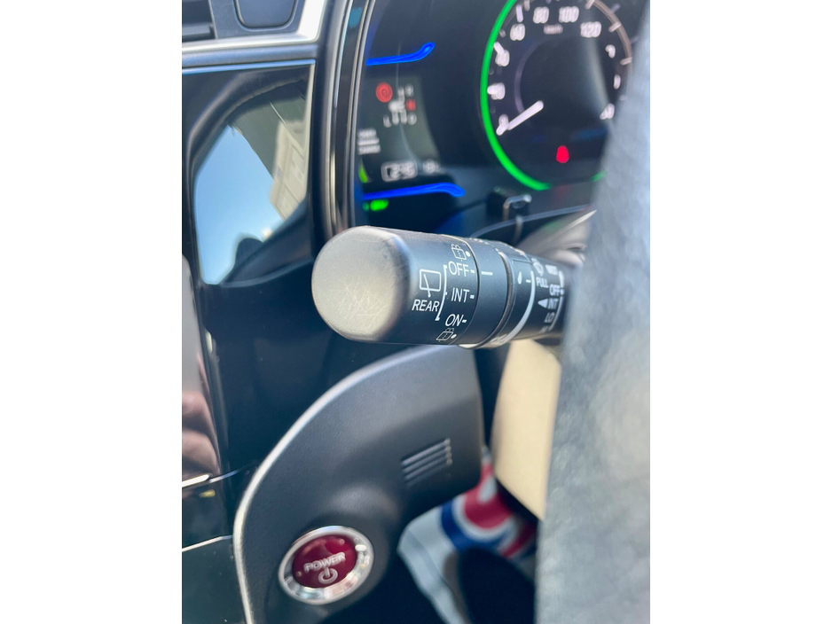 2016 Honda Shuttle - image 36