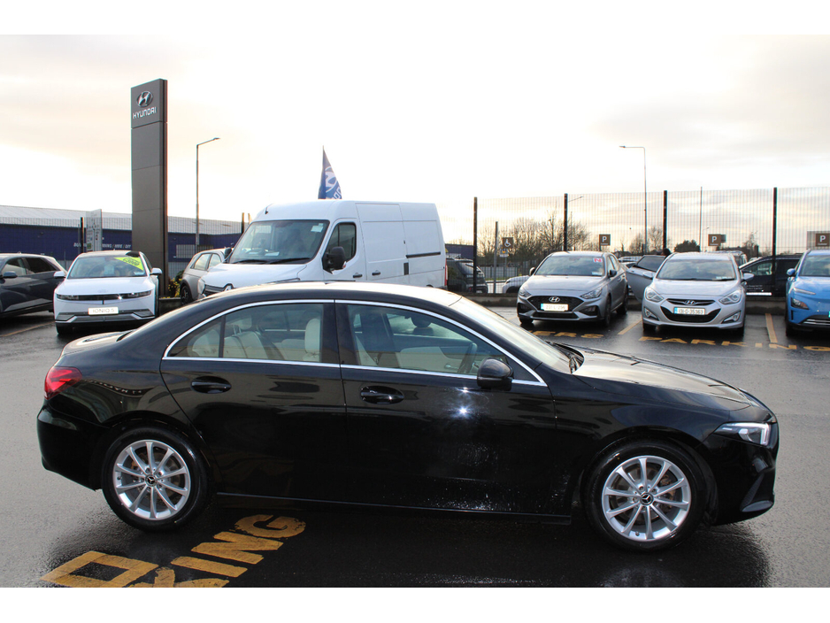 2020 Mercedes-Benz A Class - image 6