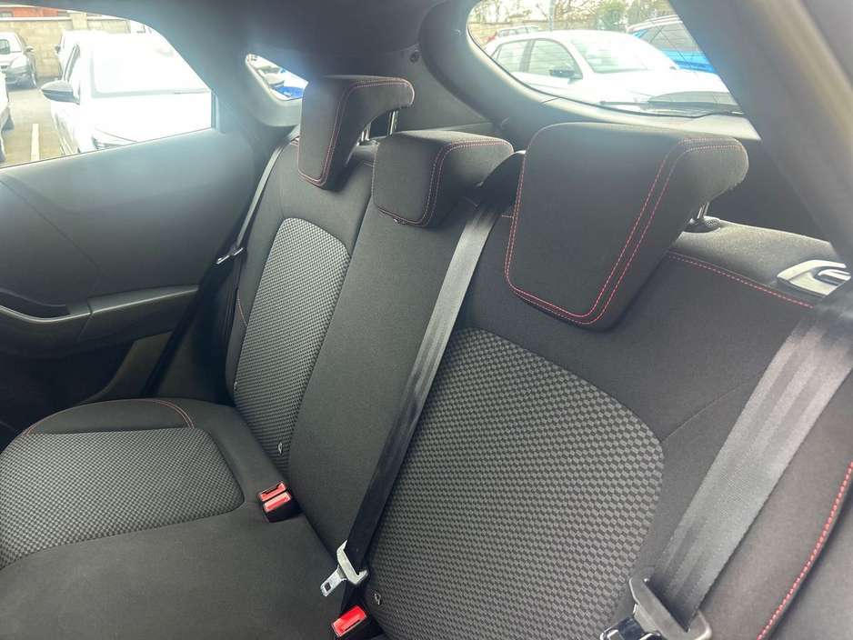 2023 Ford Puma - image 10