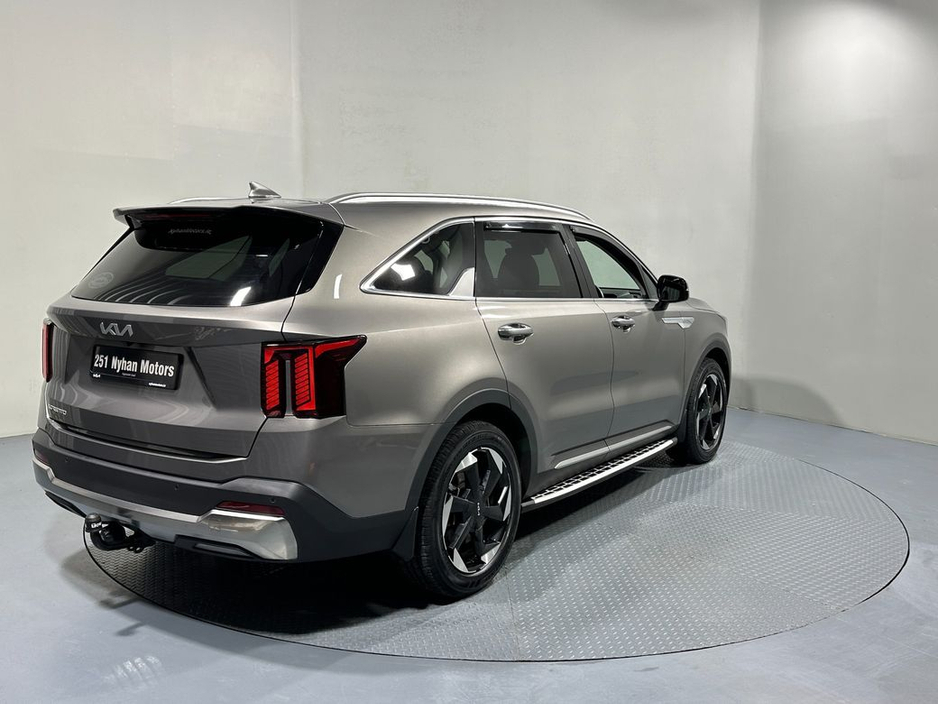 2025 Kia Sorento 2.2 Crdi 7 Seater 200BHP Auto €61,800
