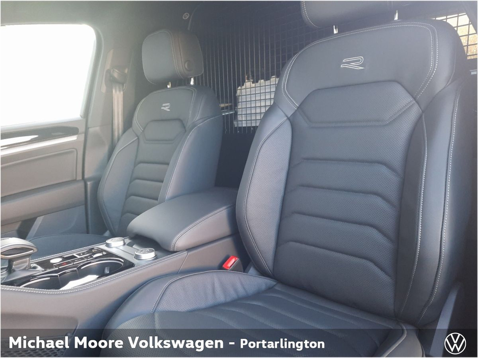 2026 Volkswagen Touareg - image 20