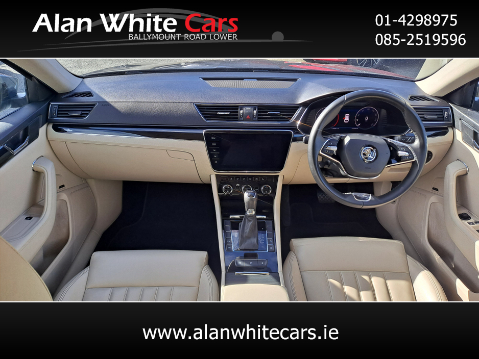 2022 Skoda Superb - image 17