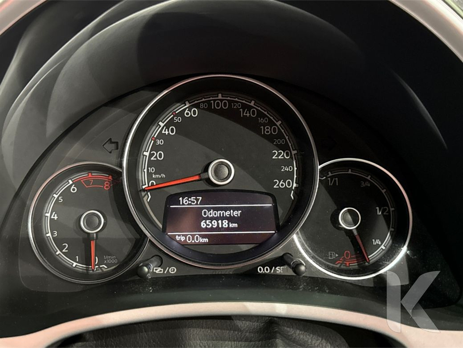 2018 Volkswagen Beetle 1.2 AUTOMATIC - ALLOY WHEELS - MULTI FUNCTION STEERING WHEEL - HEATING / AC CONTROLS - REVERSE CAMERA €17,950