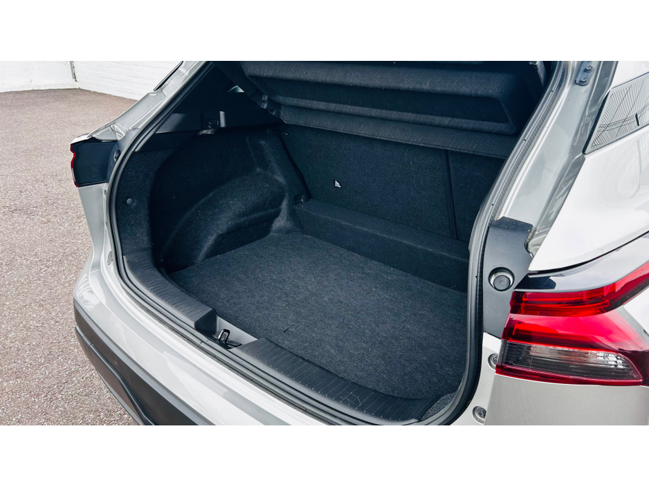 2021 Nissan Qashqai - image 4