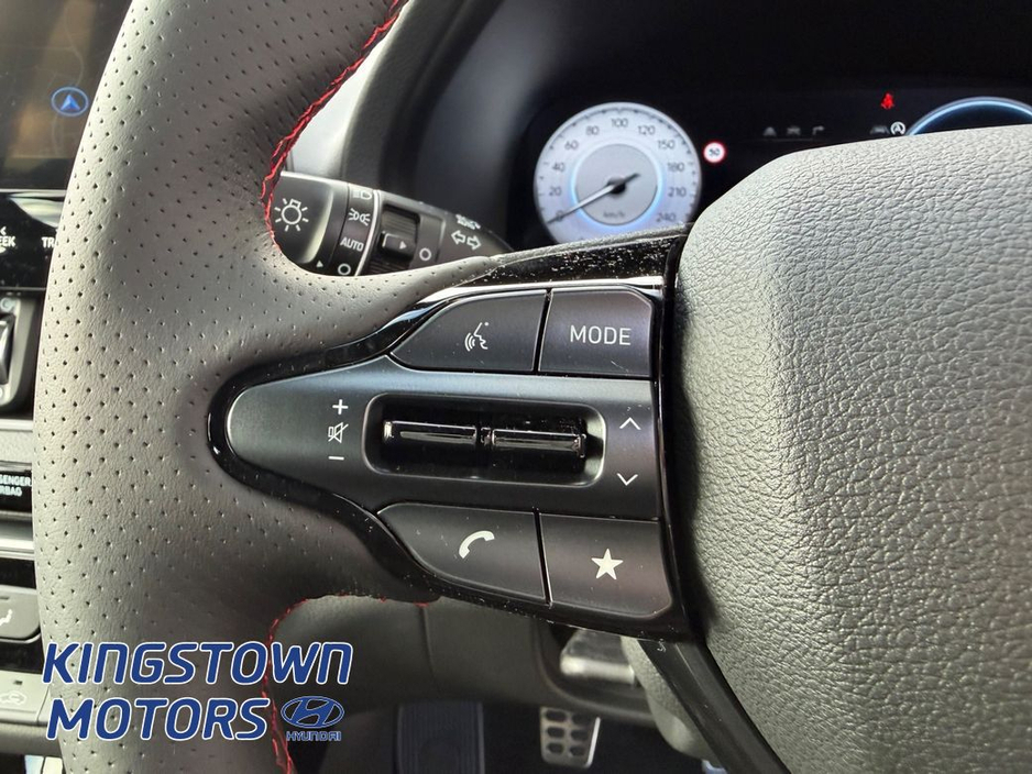 2026 Hyundai i30 - image 12