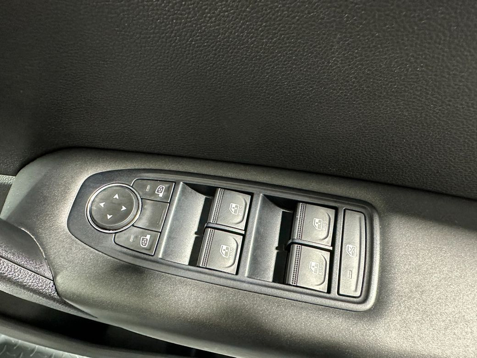 2022 Renault Captur Iconic Edition 1.0 Petrol 222 €20,750