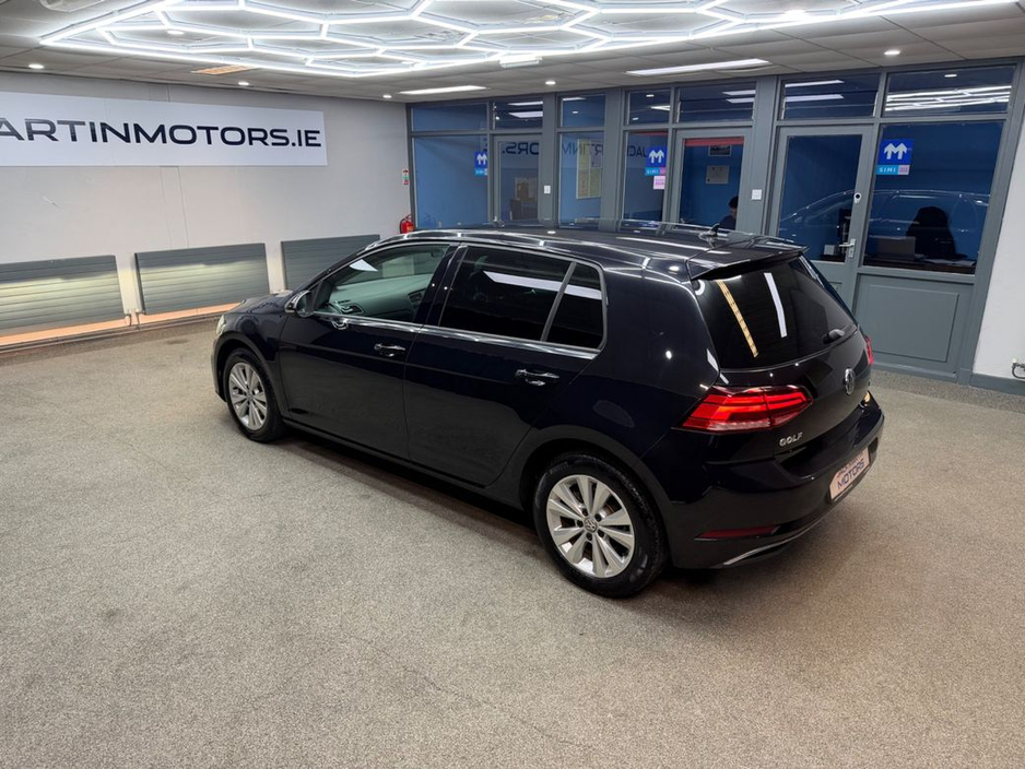 2017 Volkswagen Golf - image 19