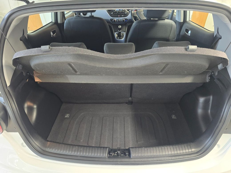 2019 Hyundai i10 Deluxe 5DR H/B * High Spec * €11,950