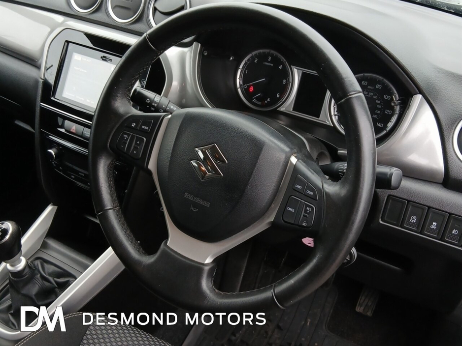 2016 Suzuki Vitara - image 17