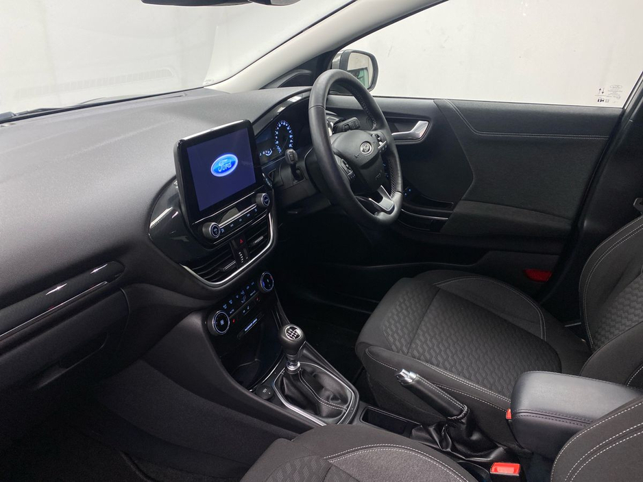 2022 Ford Puma 1.0L Titanium with Winter Pack €20,995