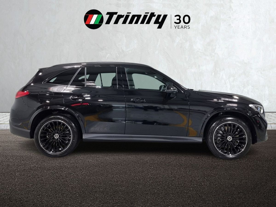 2025 Mercedes-Benz GLC Class - image 6