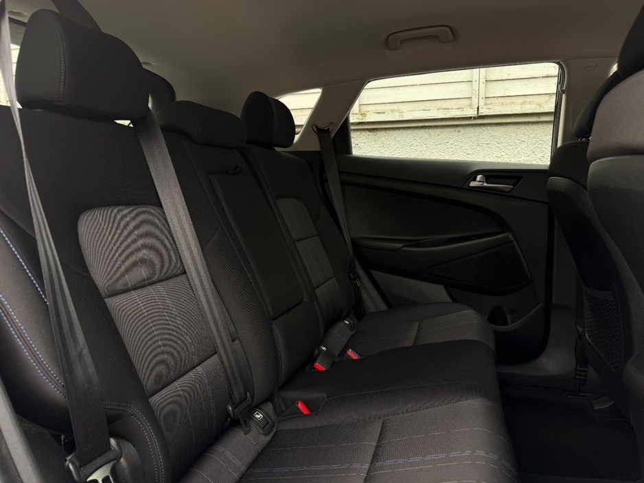 2018 Hyundai Tucson - image 12