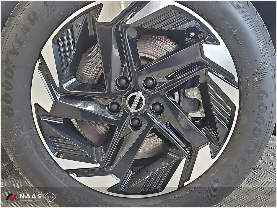 2025 Nissan Qashqai - image 6