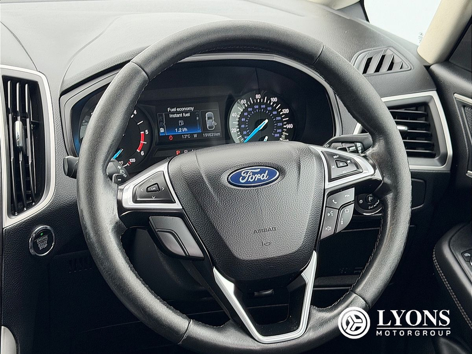 2018 Ford Galaxy - image 14