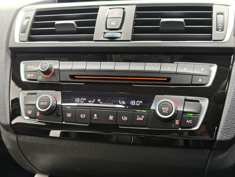 2017 BMW 1 Series - image 31