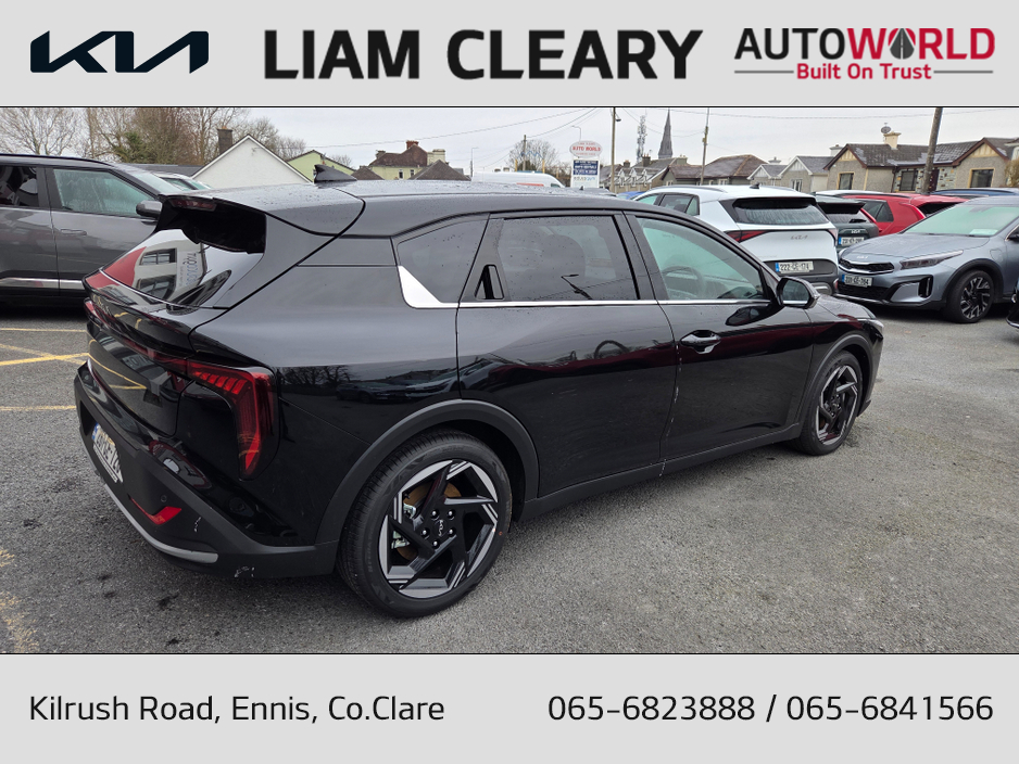 2026 Kia K4 - image 3