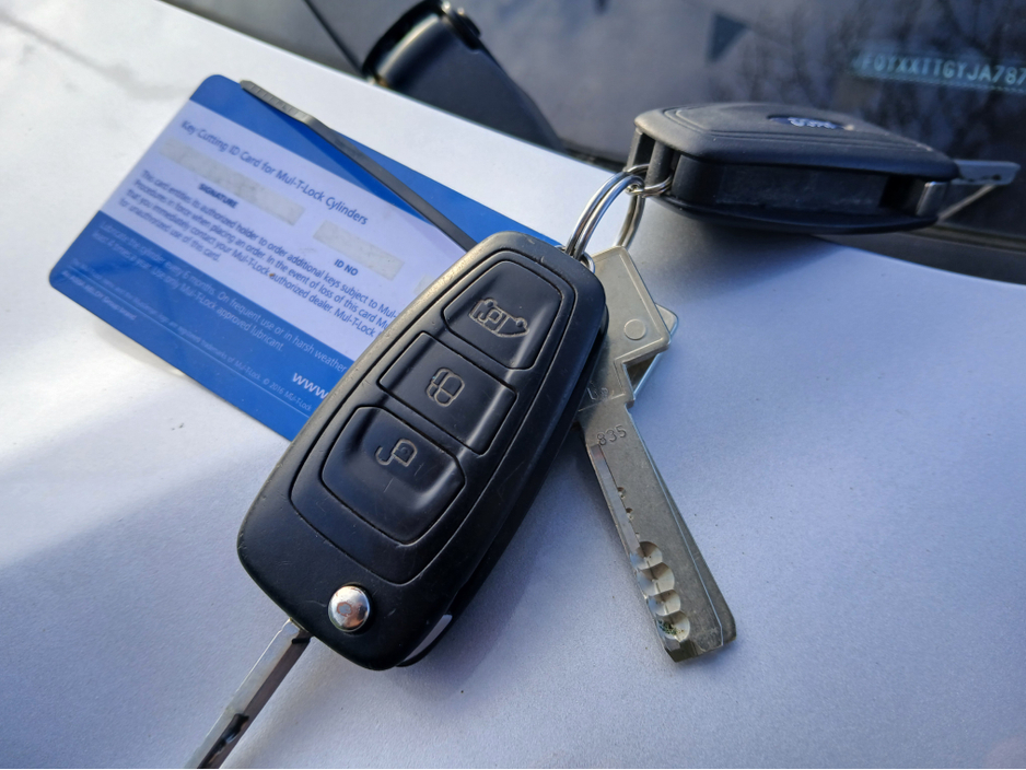 2019 Ford Transit Custom - image 9