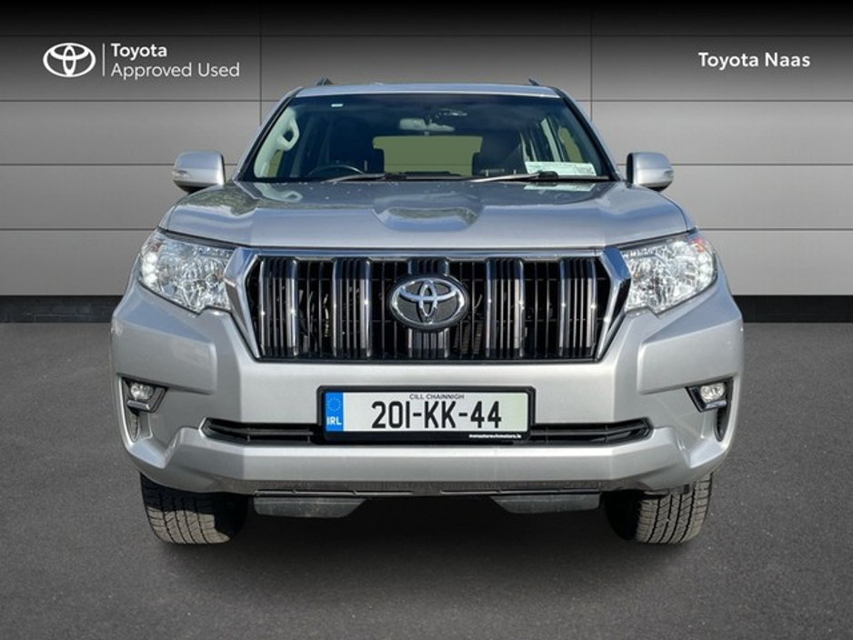 2020 Toyota Landcruiser - image 5