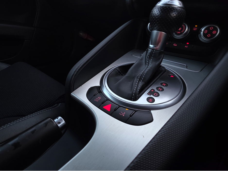 2013 Audi TT 1.8 TFSI S-LINE EDITION HALF LEATHER STUNNING CAR €15,750