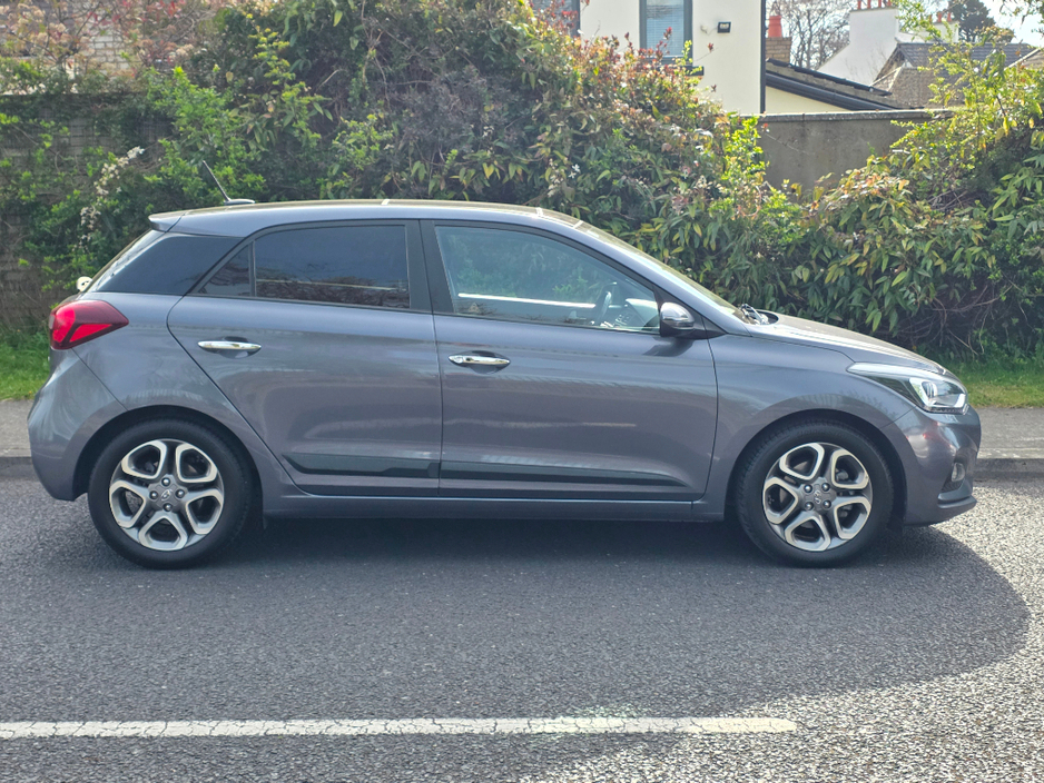 2019 Hyundai i20 - image 2