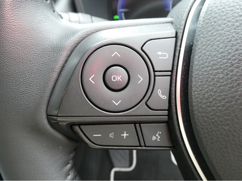 2025 Toyota Rav4 - image 27