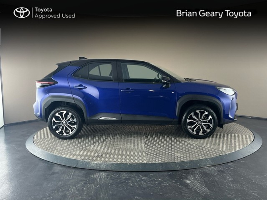 2024 Toyota Yaris Cross HYBRID LUNA SPORT BI-TONE €30,950