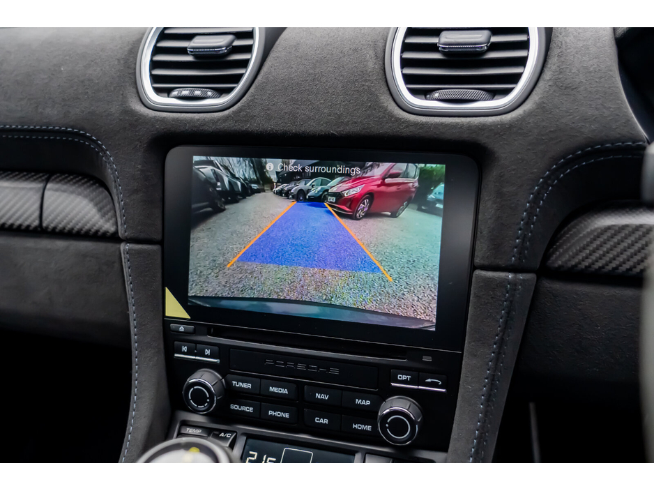 2023 Porsche 718 - image 24