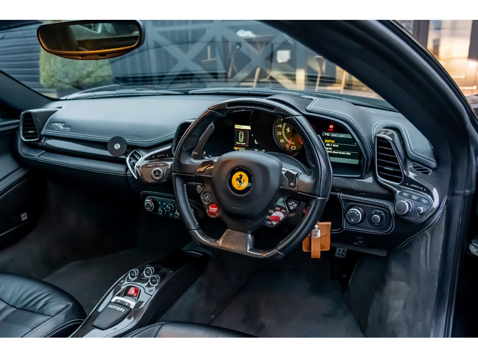 2013 Ferrari 458  €249,950