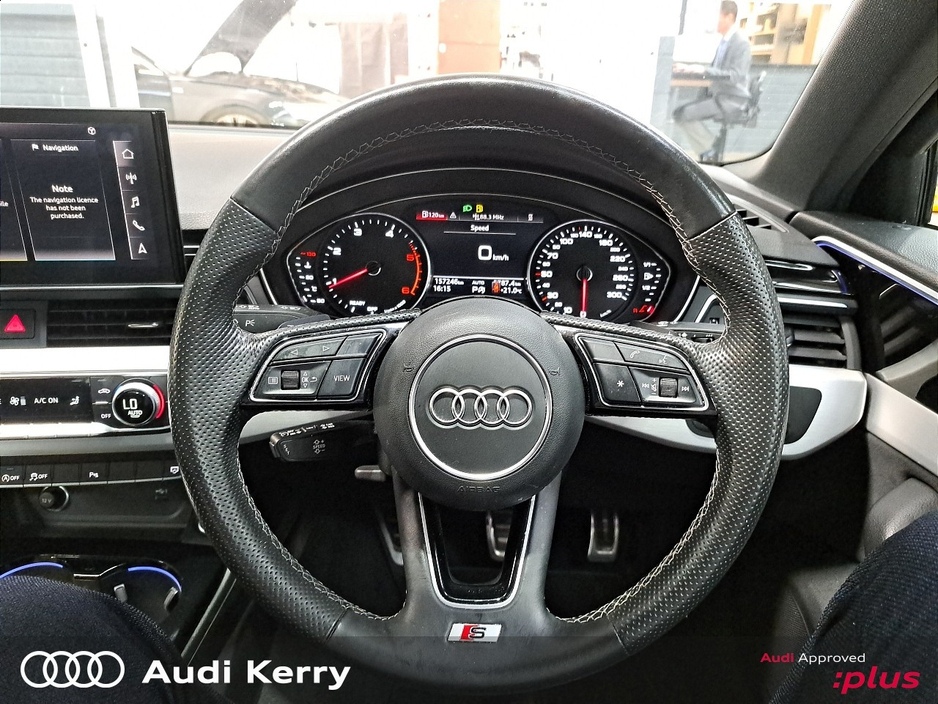 2022 Audi A4 - image 21