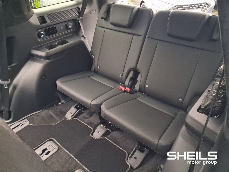 2025 Hyundai Santa Fe 1.6 PHEV 4WD Premium Calligraphy €66,950