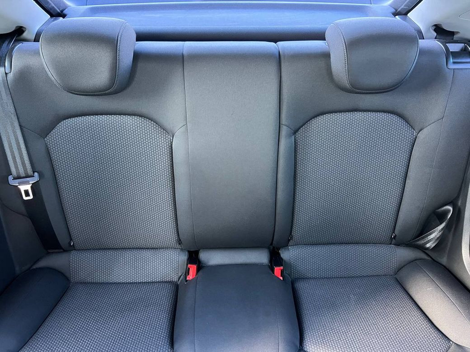 2015 Audi A1 - image 12