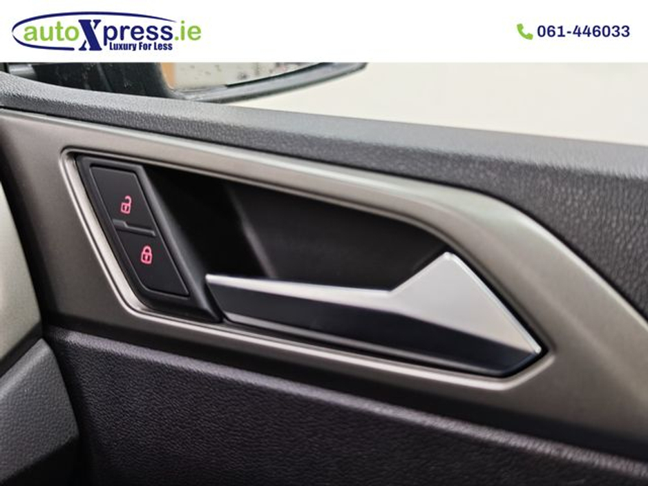 2019 Volkswagen Polo - image 20