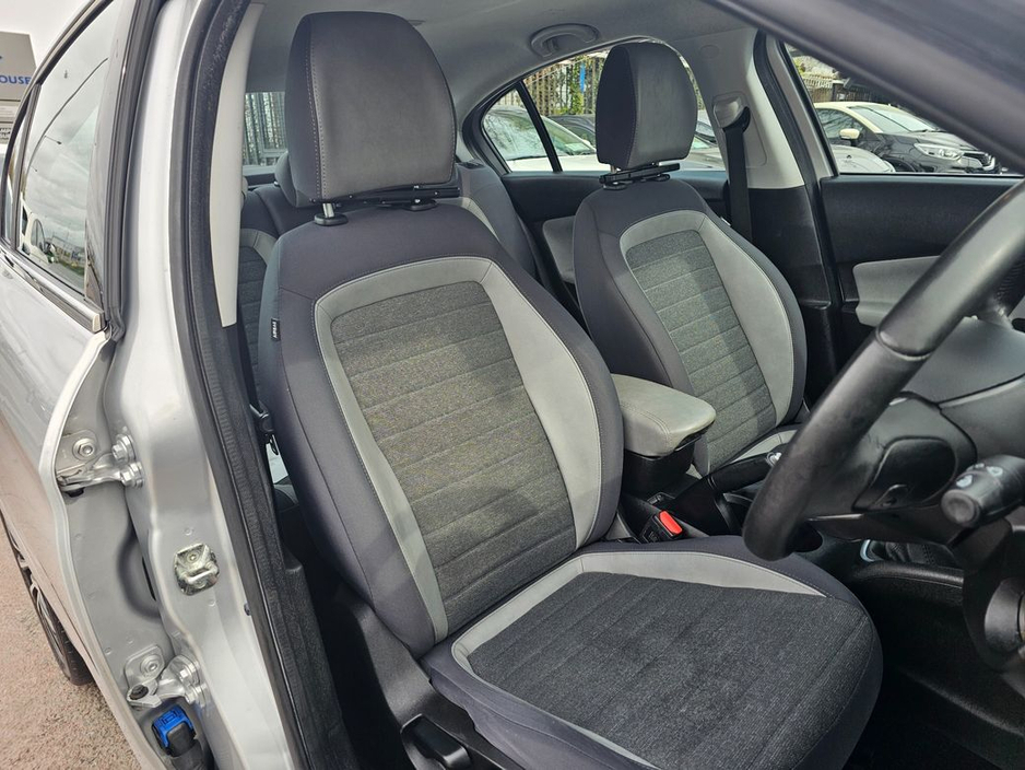 2017 Fiat Tipo - image 20